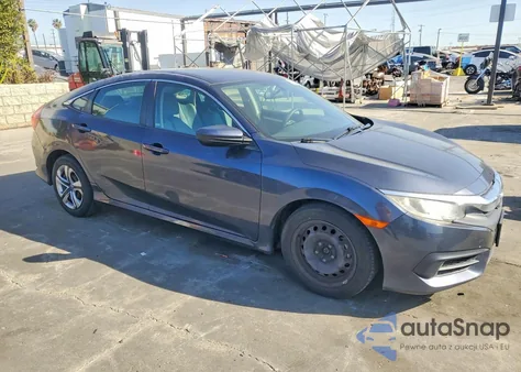 2018 Honda Civic Lx z USA, uszkodzony, nr VIN 2HGFC2F57JH526382